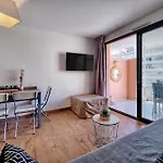 Agreable 2 Pieces Avec Piscine A1B235
