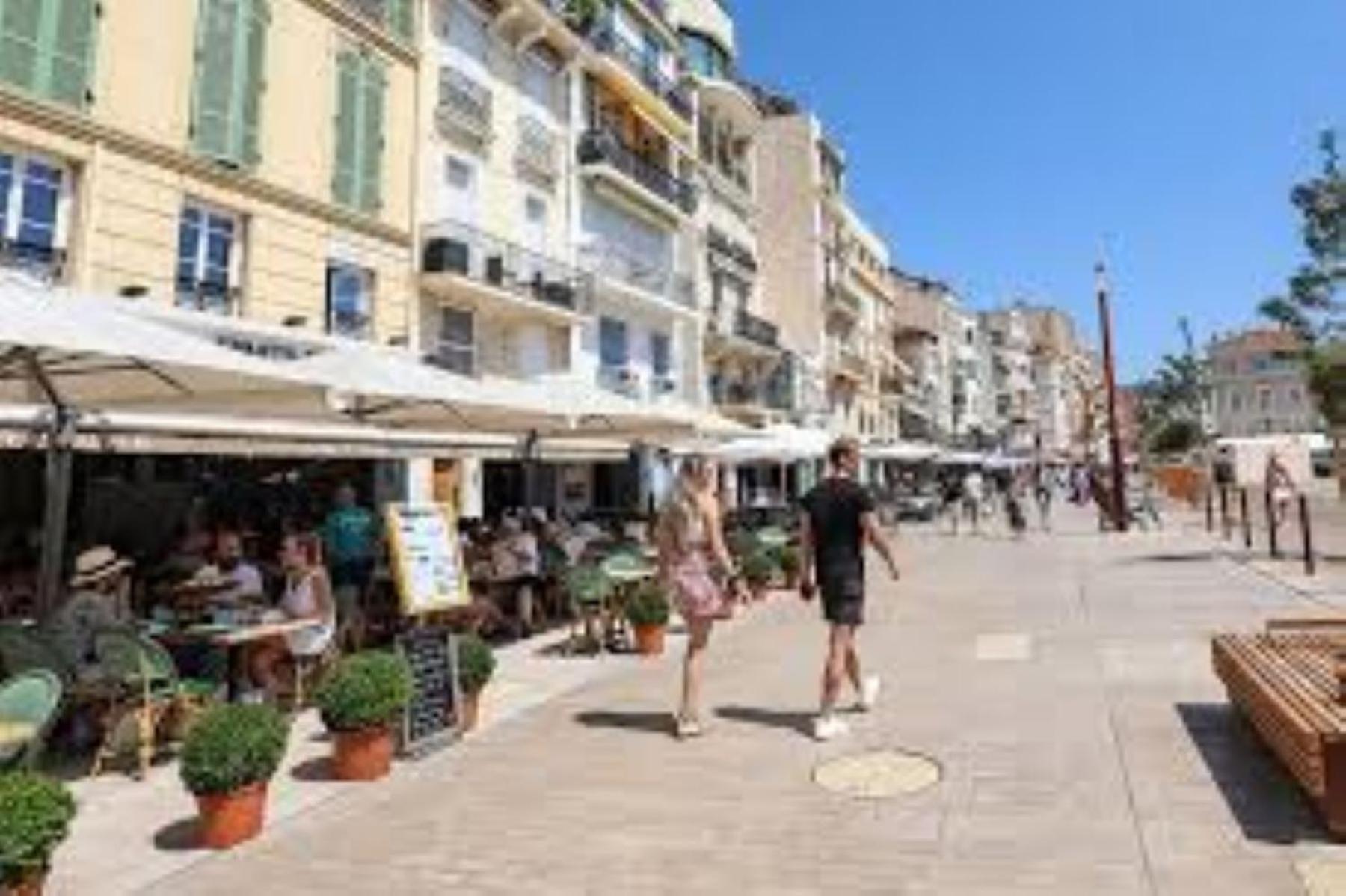 Apartamento Agreable 2 Pieces Avec Piscine A1b235 Cannes